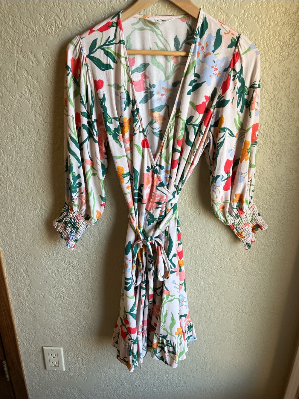 Part Two  floral wrap dress EUC